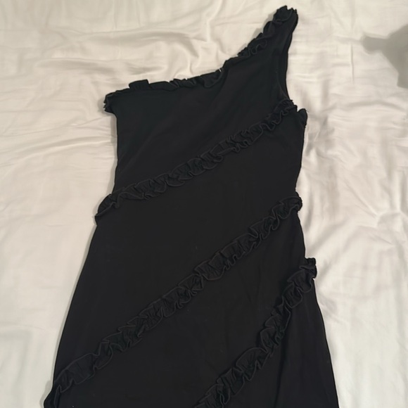 MORE TO COME Camila One Shoulder Dress - Picture 3 of 3